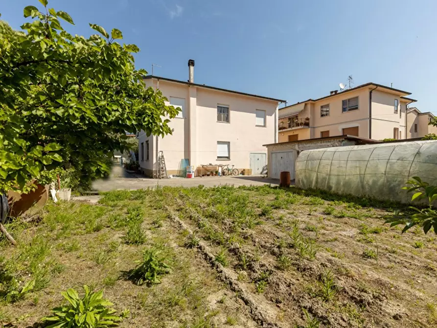 Immagine 5 di Casa bifamiliare in vendita  a Pisa