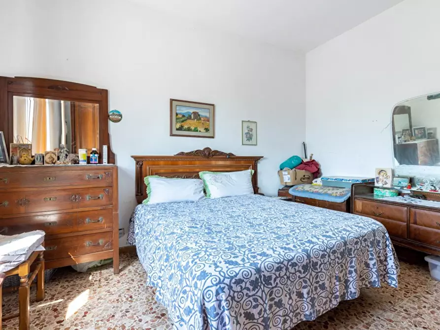 Immagine 31 di Casa bifamiliare in vendita  a Pisa