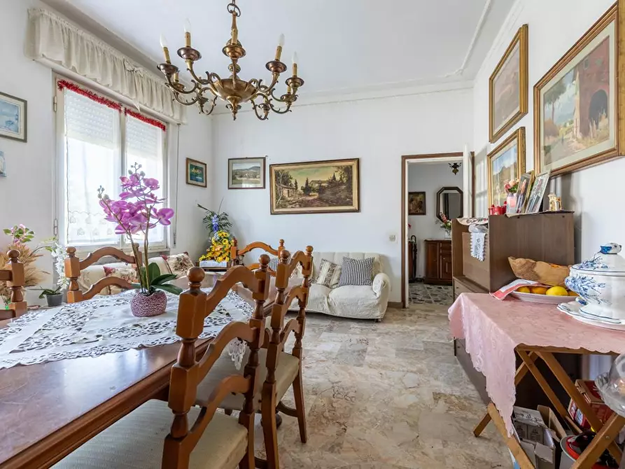 Immagine 22 di Casa bifamiliare in vendita  a Pisa