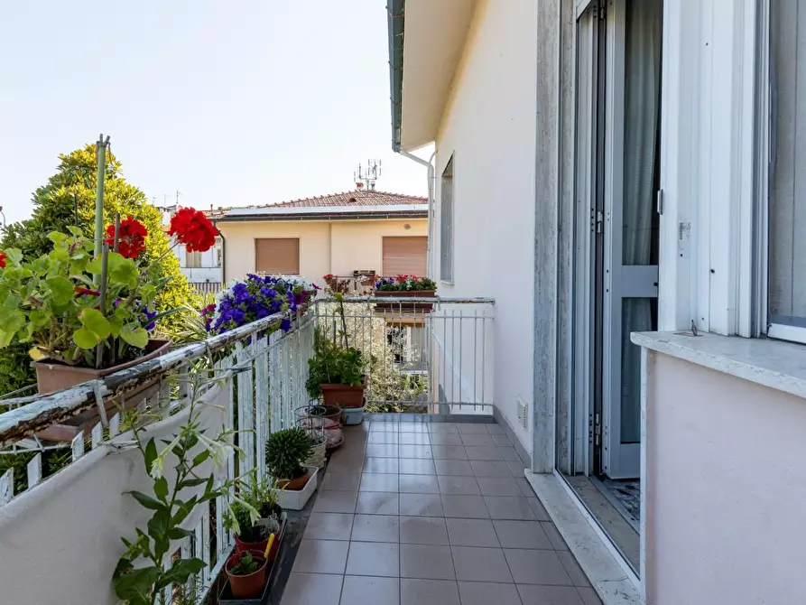 Immagine 27 di Casa bifamiliare in vendita  a Pisa
