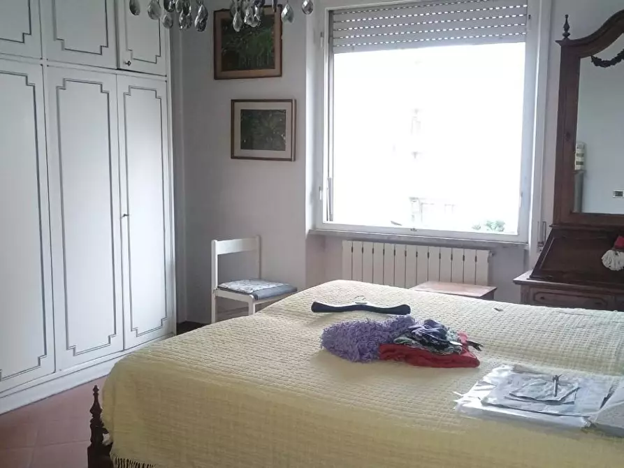 Immagine 19 di Appartamento in vendita  a Viareggio