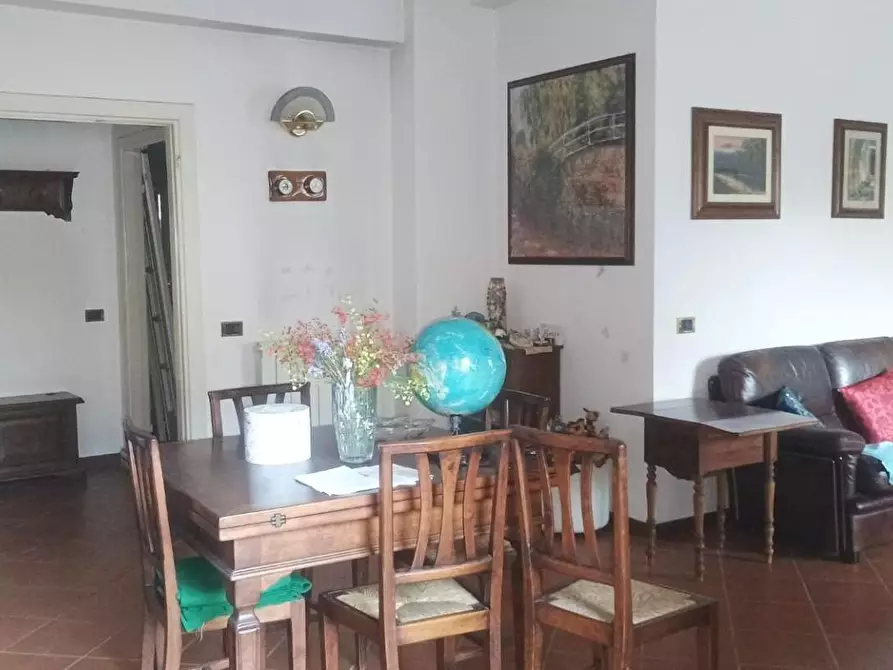 Immagine 9 di Appartamento in vendita  a Viareggio