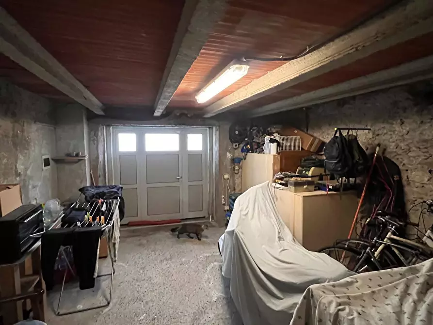 Immagine 13 di Terratetto in vendita  a Seravezza
