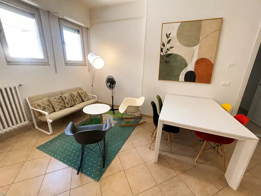 Immagine 4 di Appartamento in vendita  a Massa