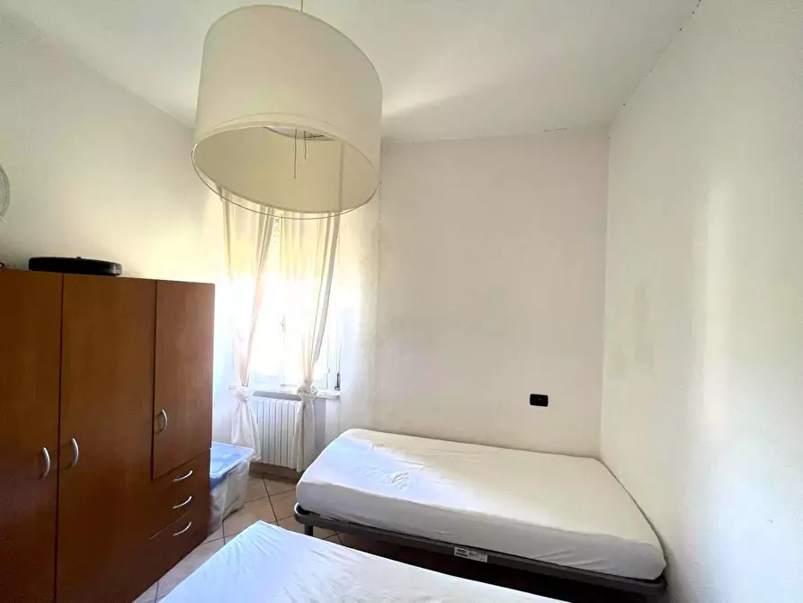 Immagine 19 di Appartamento in vendita  a Massa