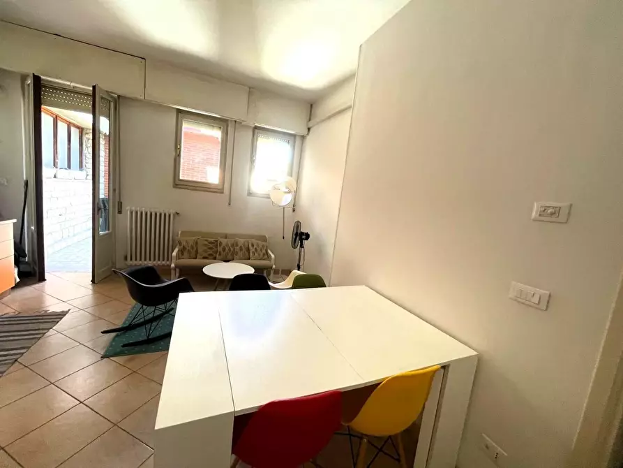 Immagine 12 di Appartamento in vendita  a Massa