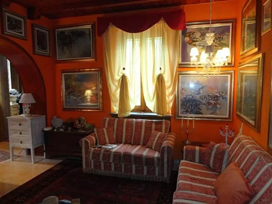 Immagine 13 di Casa bifamiliare in vendita  a Sormano
