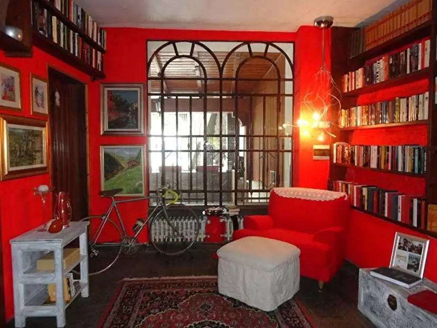 Immagine 15 di Casa bifamiliare in vendita  a Sormano