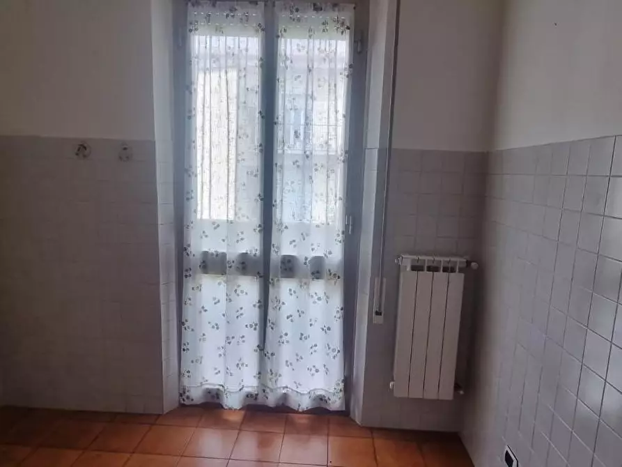 Immagine 7 di Appartamento in vendita  a Carrara