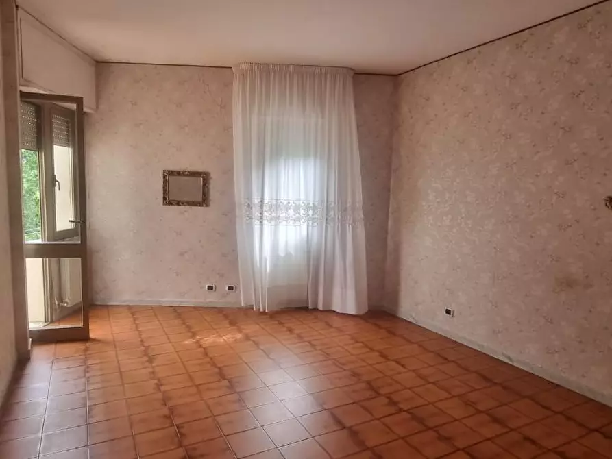Immagine 18 di Appartamento in vendita  a Carrara