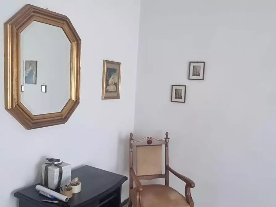 Immagine 13 di Appartamento in vendita  a Carrara