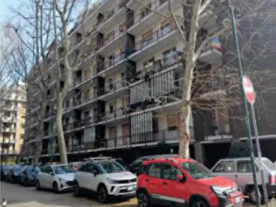 Immagine 1 di Appartamento in vendita  a Torino
