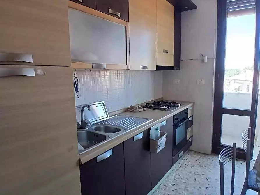 Immagine 5 di Appartamento in vendita  a Livorno