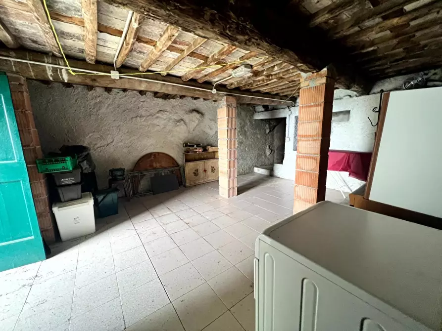 Immagine 18 di Appartamento in vendita  a Pescaglia