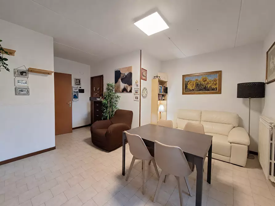 Immagine 6 di Appartamento in vendita  a Pisa