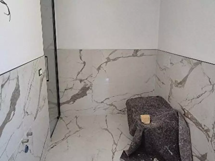 Immagine 20 di Terratetto in vendita  a Cascina