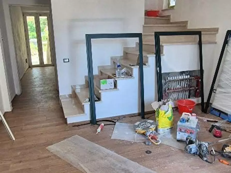 Immagine 12 di Terratetto in vendita  a Cascina