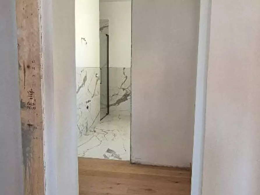 Immagine 19 di Terratetto in vendita  a Cascina