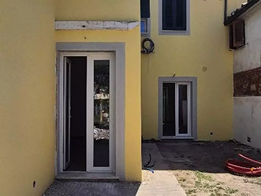 Immagine 34 di Terratetto in vendita  a Cascina