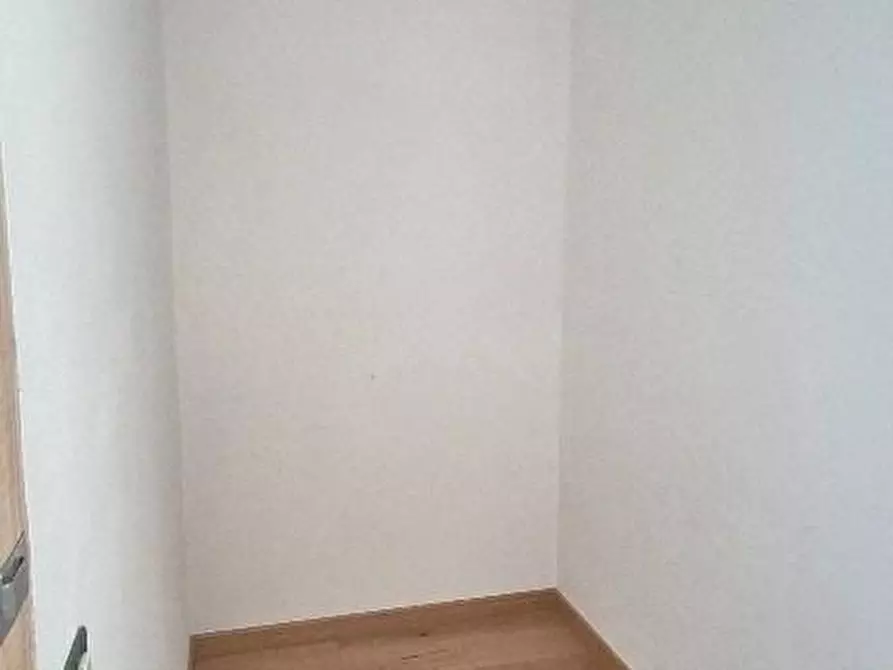 Immagine 25 di Terratetto in vendita  a Cascina