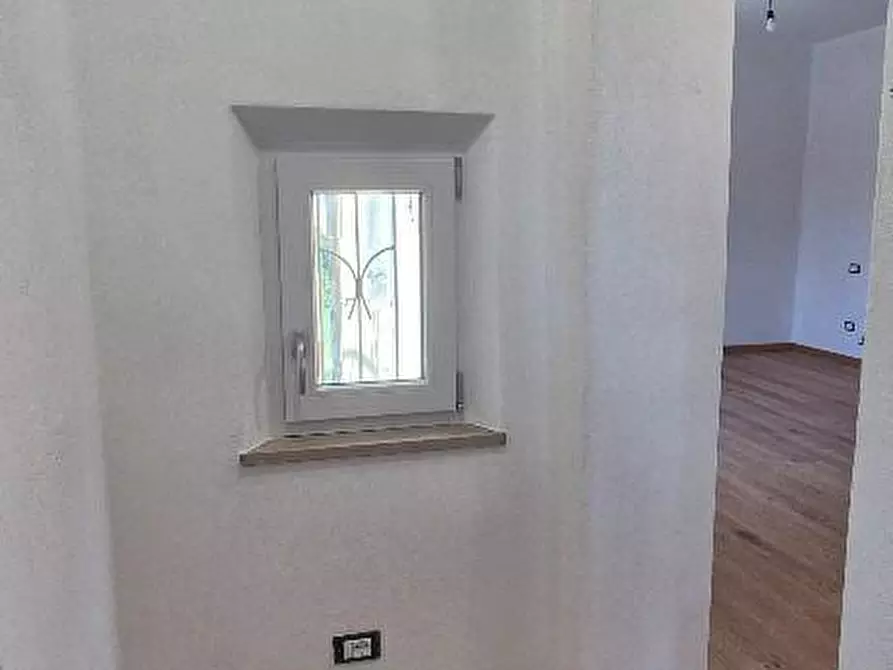 Immagine 24 di Terratetto in vendita  a Cascina