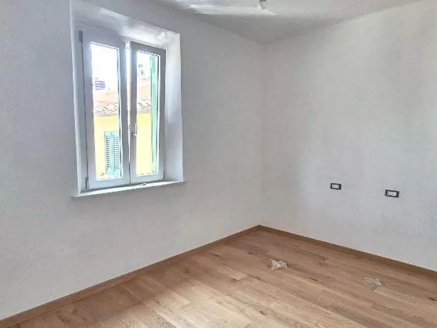 Immagine 26 di Terratetto in vendita  a Cascina
