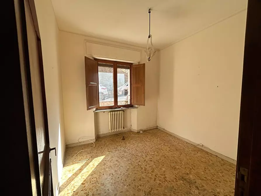 Immagine 18 di Appartamento in vendita  a Siena