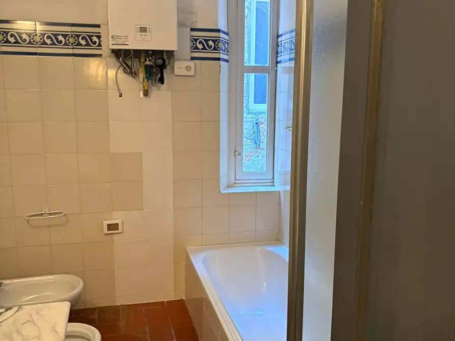 Immagine 11 di Appartamento in vendita  a Pisa