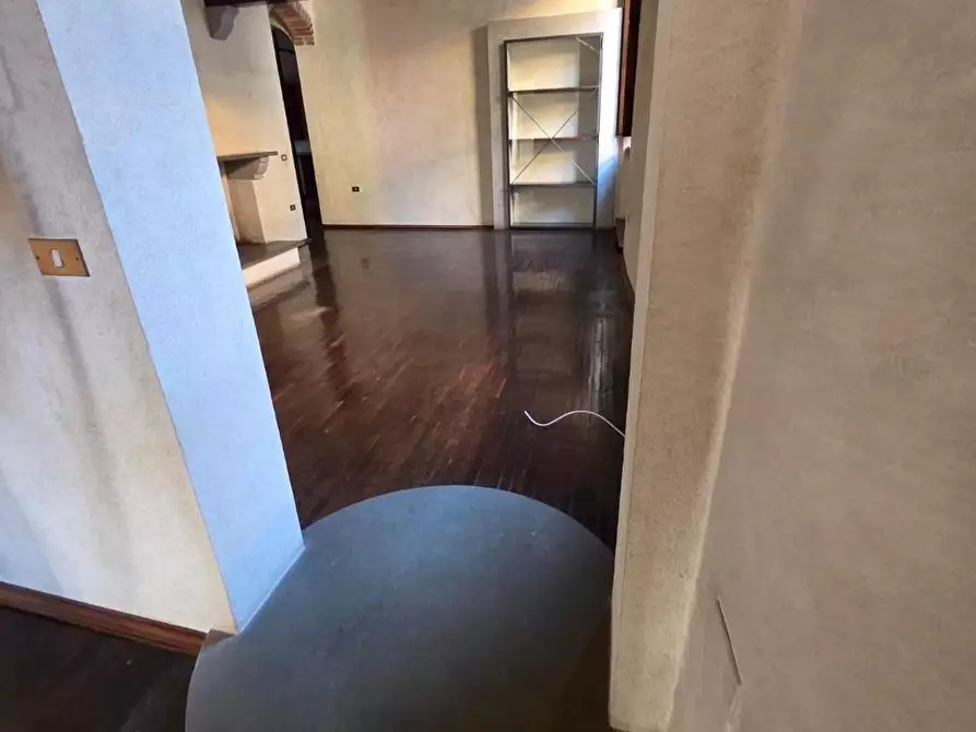 Immagine 2 di Appartamento in vendita  a Pisa