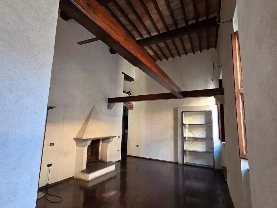 Immagine 15 di Appartamento in vendita  a Pisa