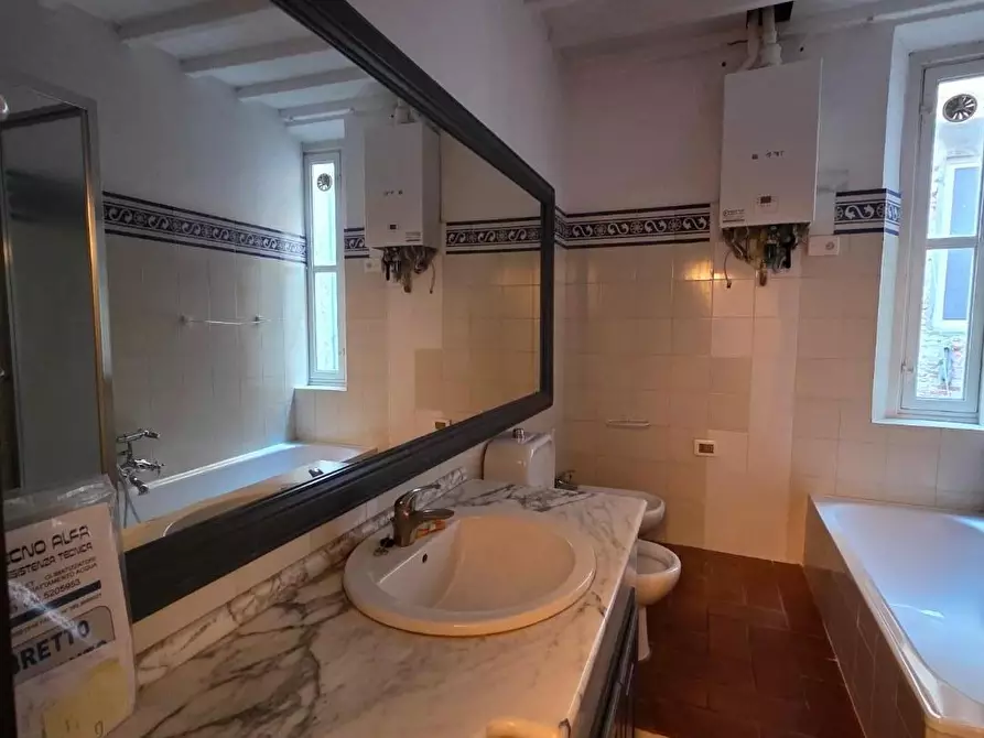 Immagine 8 di Appartamento in vendita  a Pisa