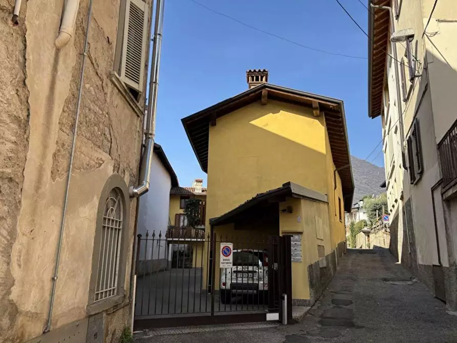 Immagine 3 di Appartamento in vendita  a Albino