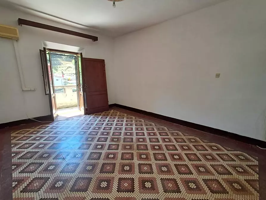 Immagine 23 di Appartamento in vendita  a Buti
