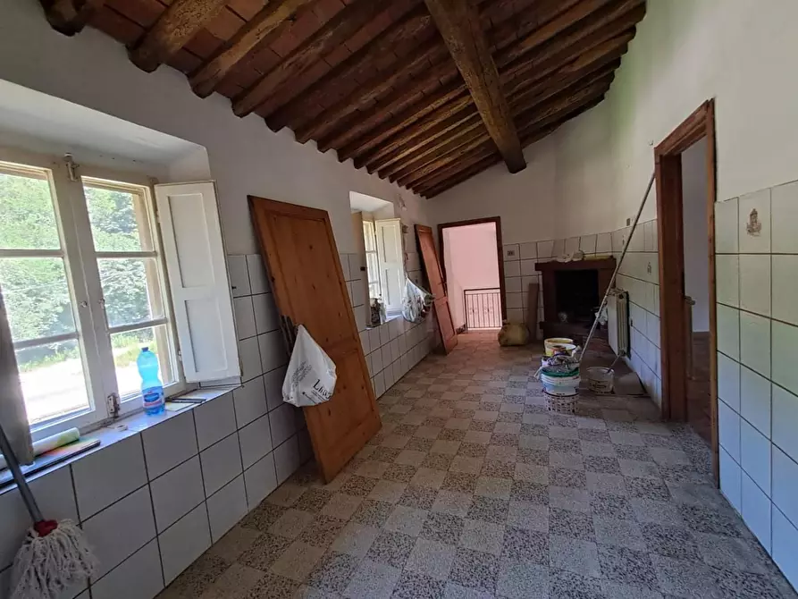 Immagine 12 di Appartamento in vendita  a Buti