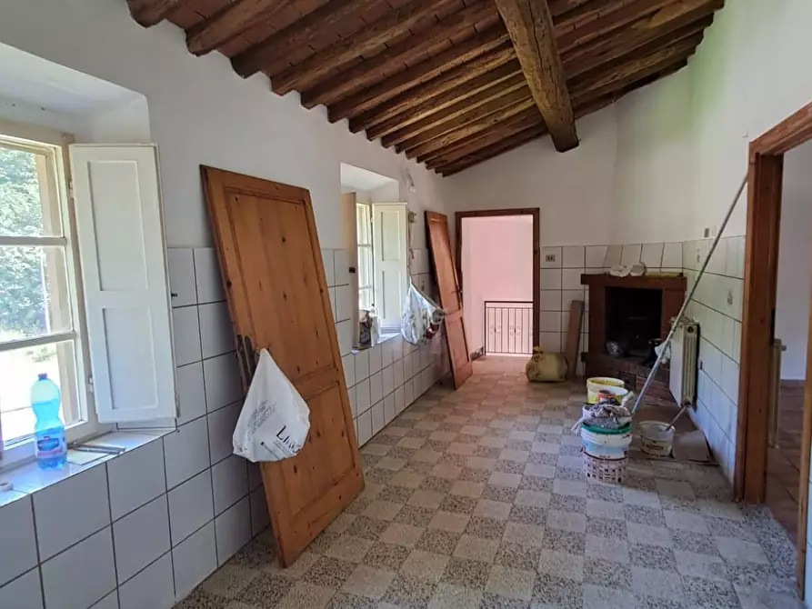 Immagine 11 di Appartamento in vendita  a Buti