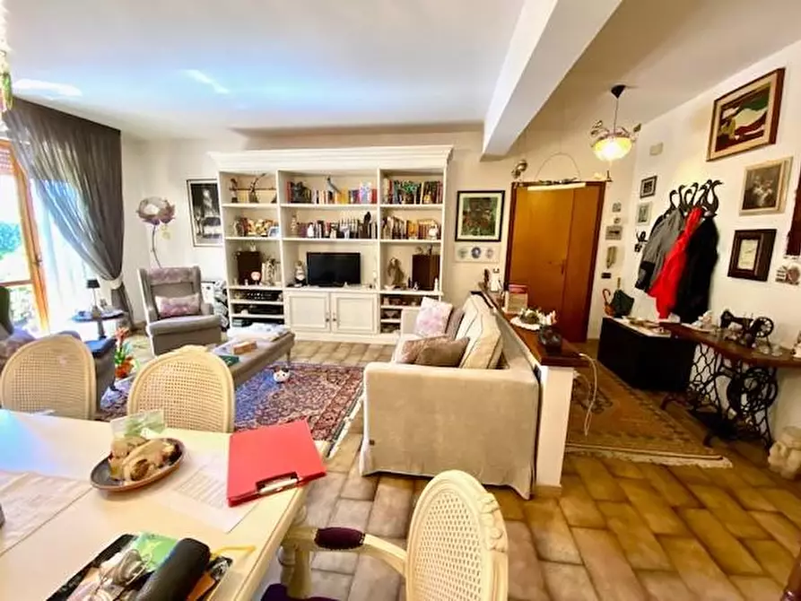 Immagine 22 di Appartamento in vendita  a Serravalle Pistoiese