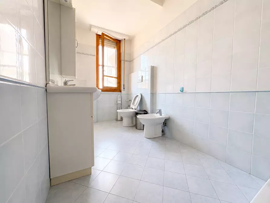 Immagine 13 di Appartamento in vendita  a Pontedera