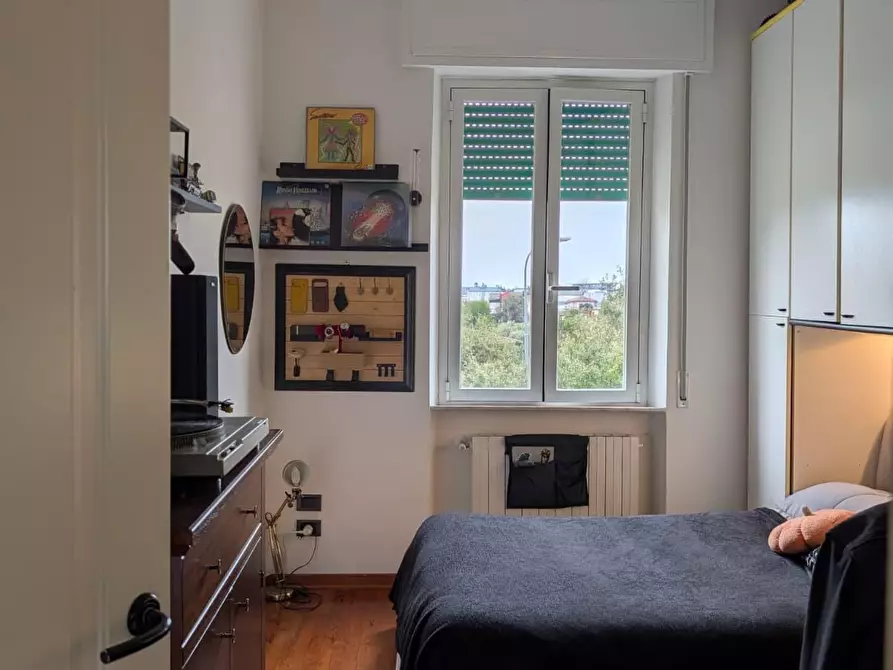 Immagine 6 di Appartamento in affitto  a Carrara