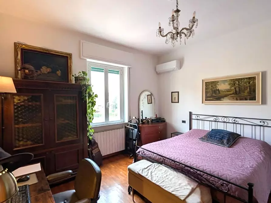 Immagine 7 di Appartamento in affitto  a Carrara