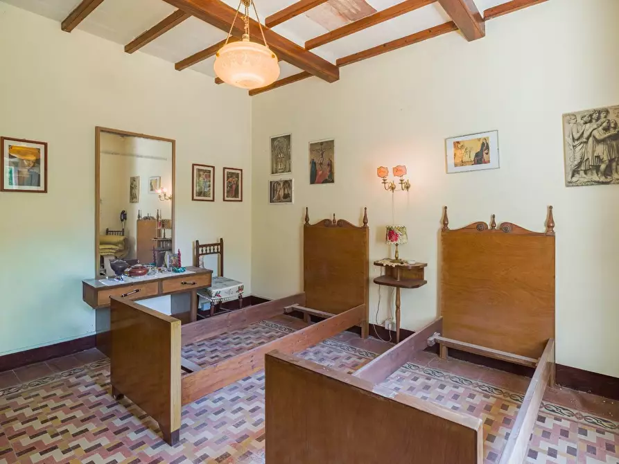 Immagine 26 di Casa colonica in vendita  a Casciana Terme Lari
