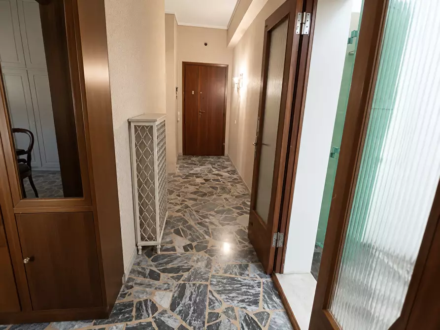 Immagine 15 di Appartamento in vendita  a Colle Di Val D'elsa
