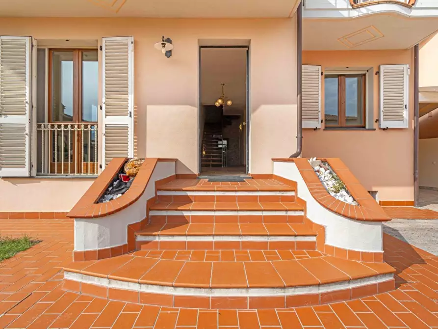 Immagine 6 di Casa bifamiliare in vendita  a San Giuliano Terme