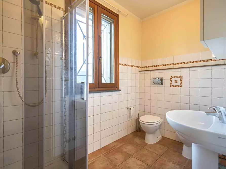 Immagine 19 di Casa bifamiliare in vendita  a San Giuliano Terme