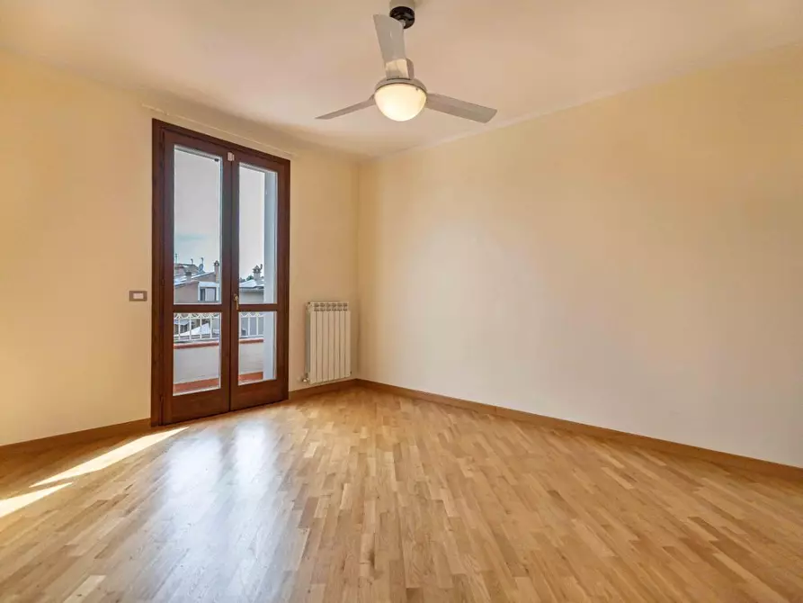 Immagine 13 di Casa bifamiliare in vendita  a San Giuliano Terme