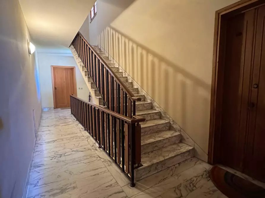 Immagine 21 di Appartamento in vendita  a Pisa