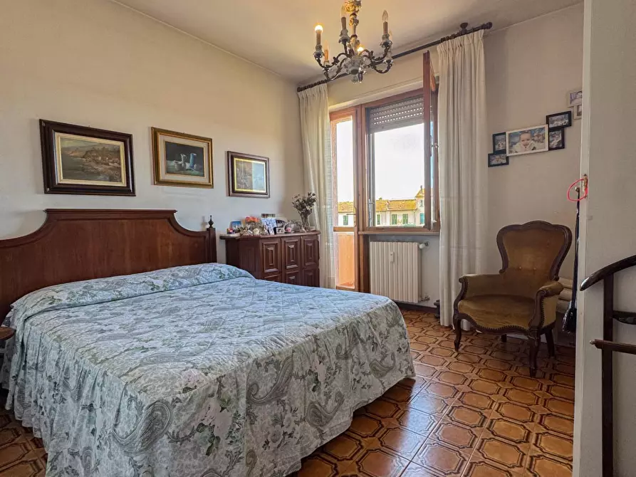 Immagine 12 di Appartamento in vendita  a Pisa