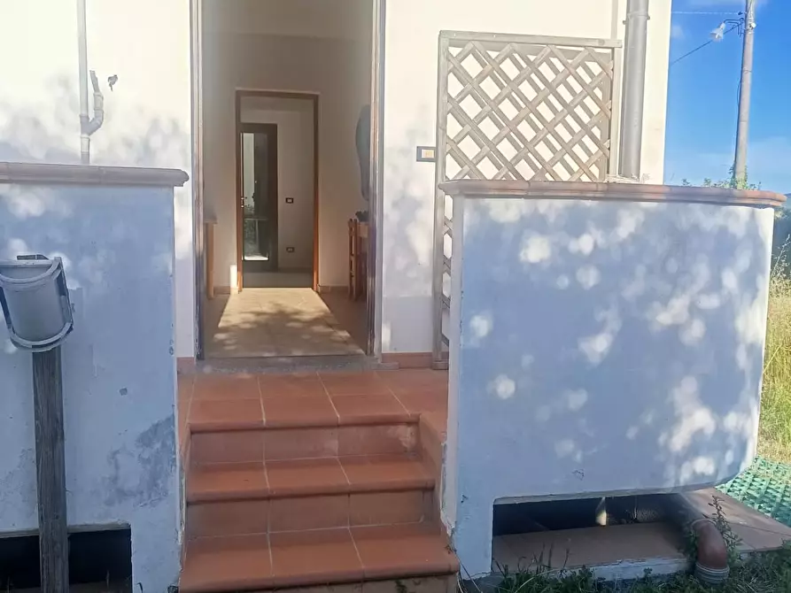 Immagine 1 di Appartamento in vendita  a Livorno