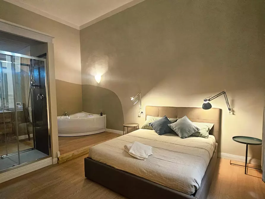Immagine 21 di Appartamento in vendita  a Livorno