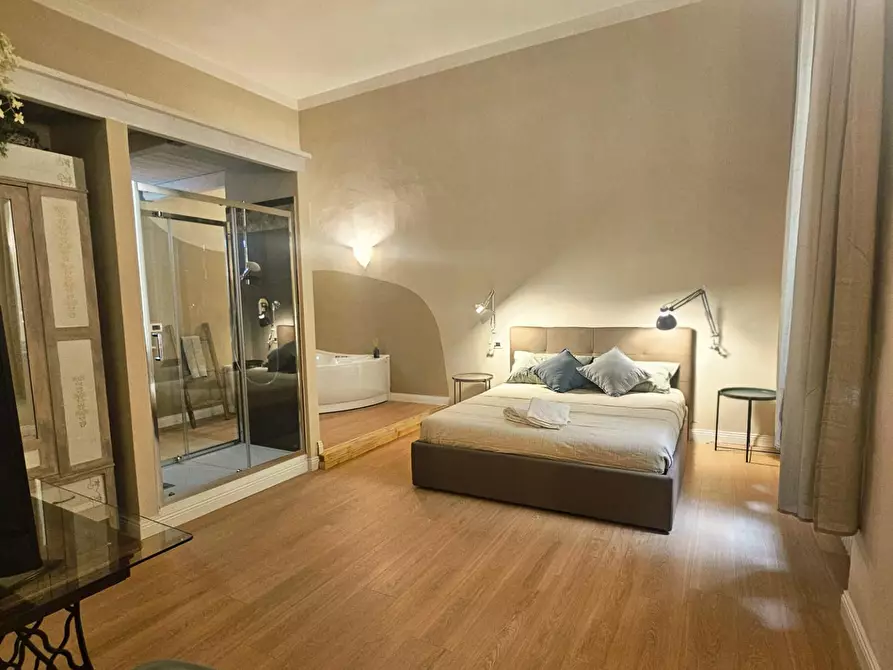 Immagine 26 di Appartamento in vendita  a Livorno