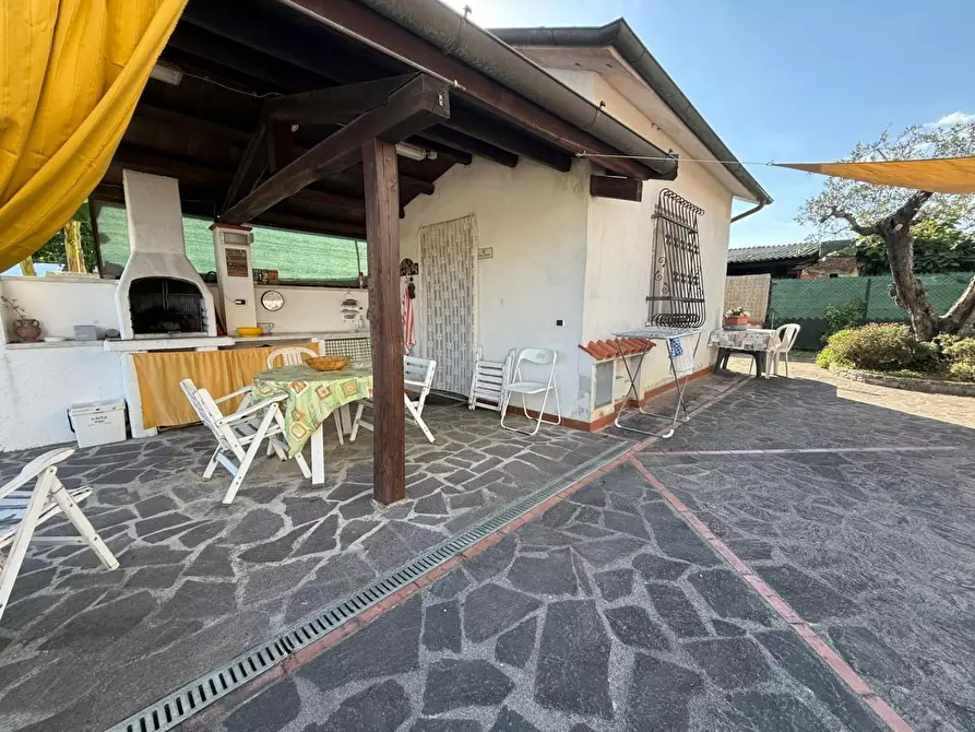 Immagine 27 di Casa trifamiliare in vendita  a Sarzana